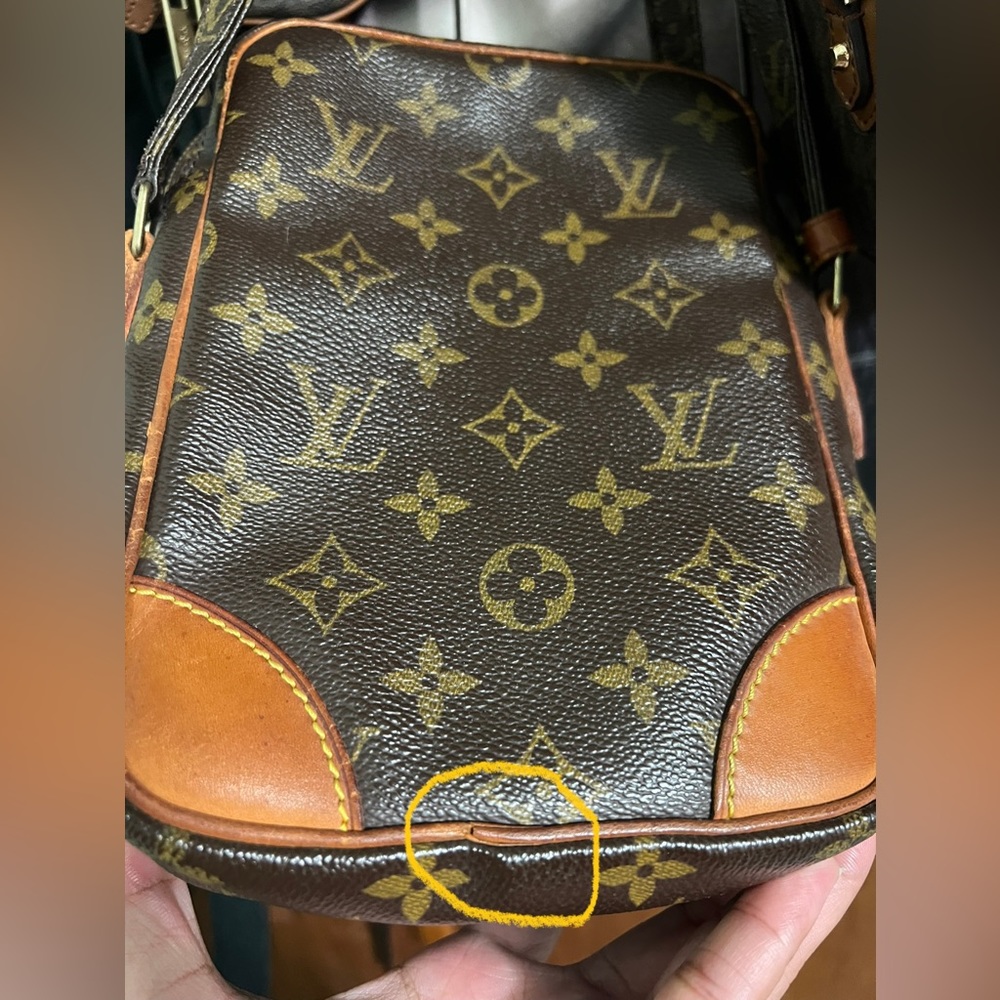 Louis Vuitton Brown Monogram Canvas Crossbody Bag with Tan Accents - Picture 16 of 16